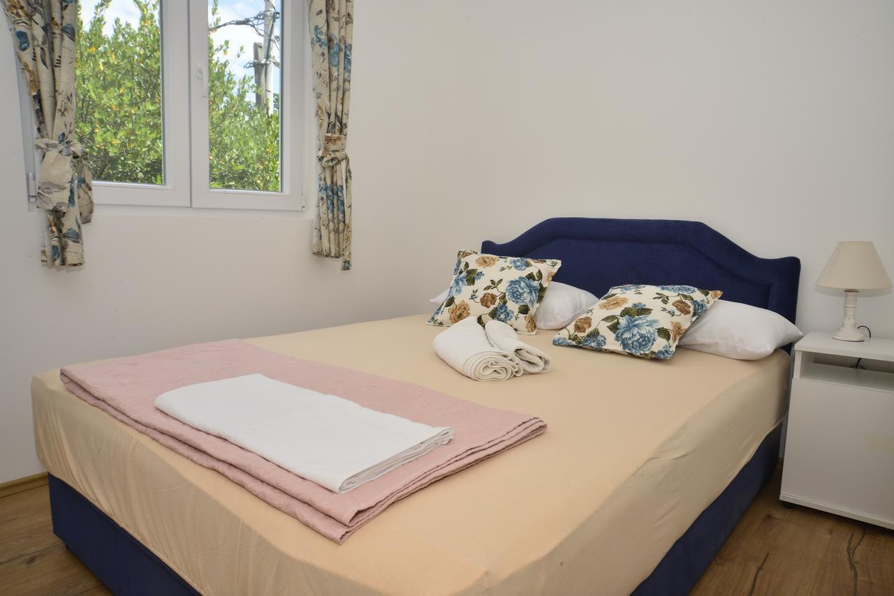 Apartmani M&E Bjelila Eksteriør billede